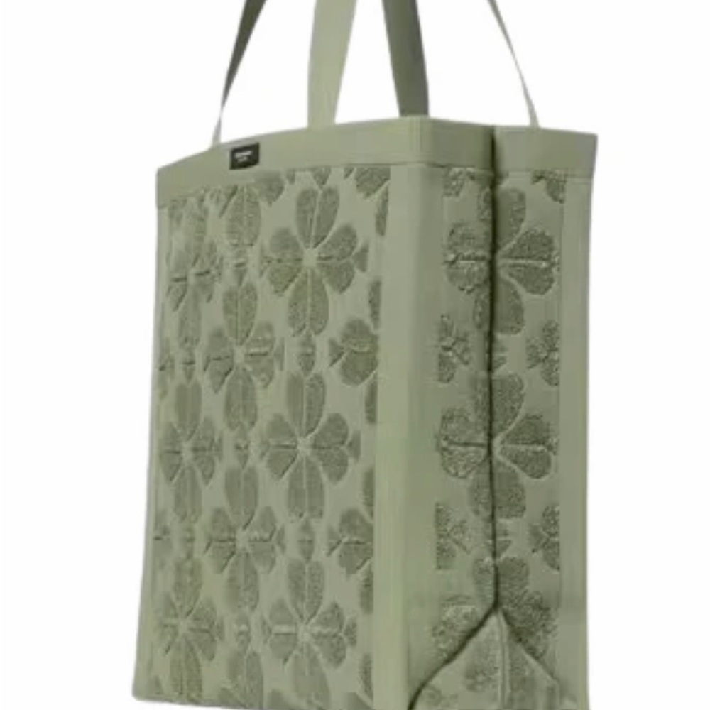 Kate Spade Tote - Picture 2 of 6